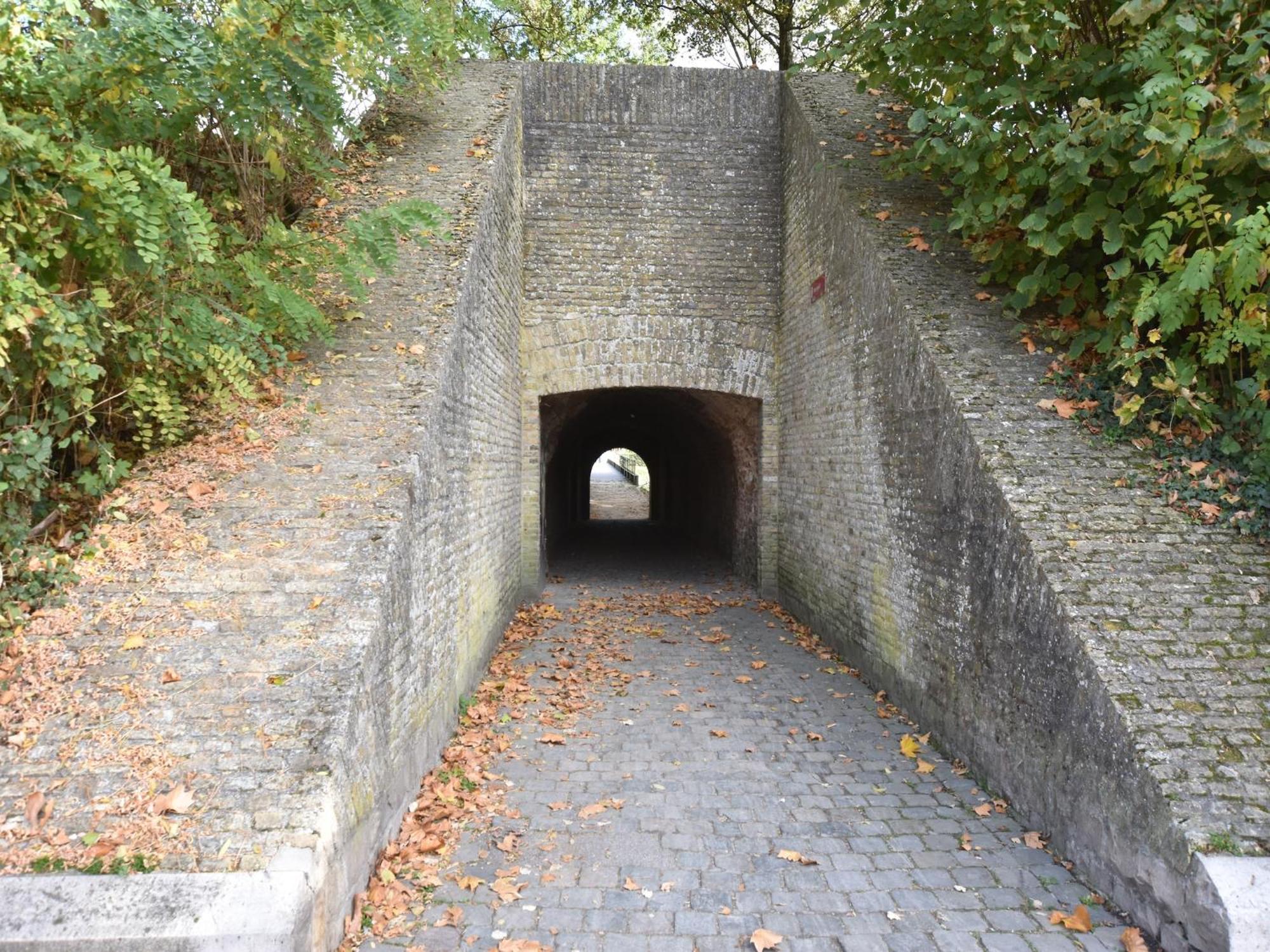 Studio In Ieper With Terrace Extérieur photo
