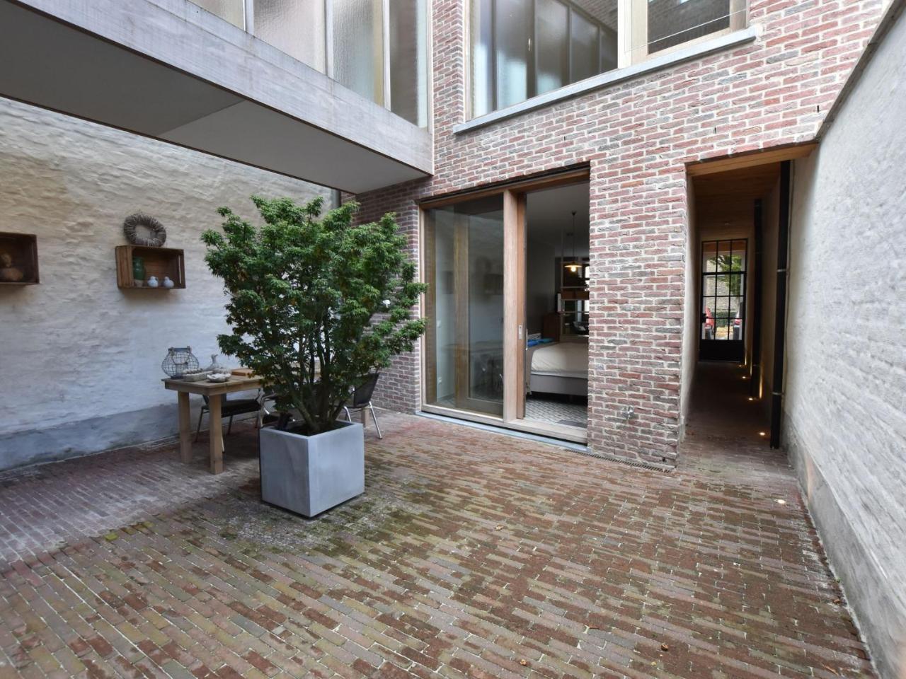 Studio In Ieper With Terrace Extérieur photo