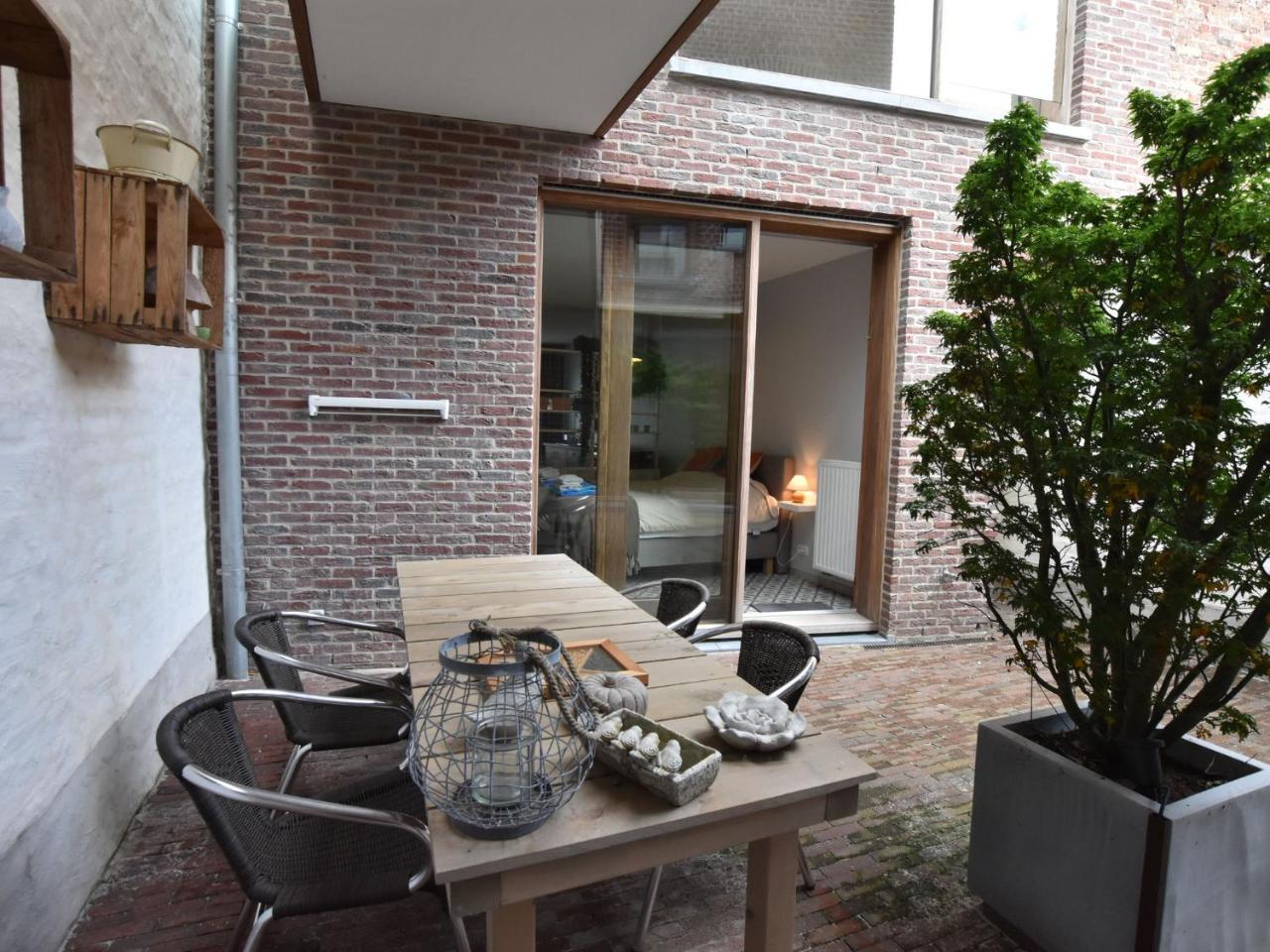 Studio In Ieper With Terrace Extérieur photo
